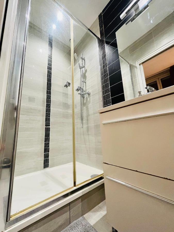 Dream Dwell Paris-Chic Flat In The Heart Of Marais Near Pompidou Centreアパートメント エクステリア 写真